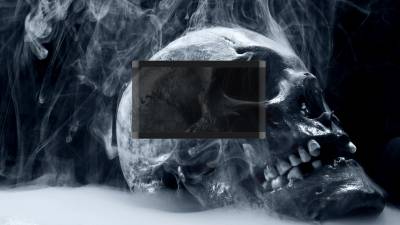skullsmoking