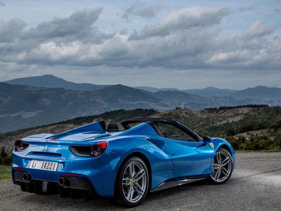 Ferrari 488