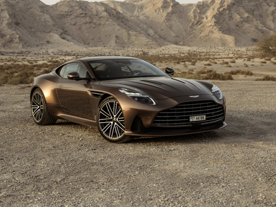 Aston Martin DB12