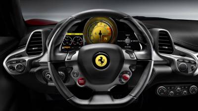Руль суперкара Ferrari 458 Italia