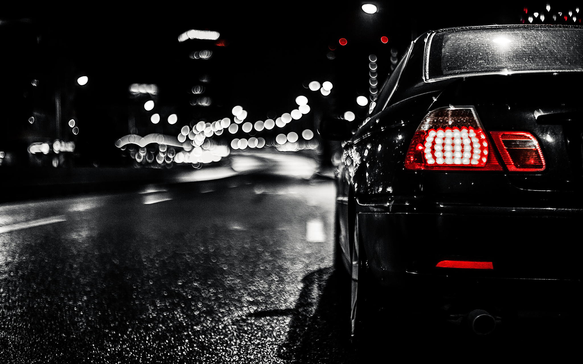Песни а в машине едет черная машина. BMW e46 в ночном городе. БМВ е60 под дождем. BMW e46 Black Night. Машина ночью.