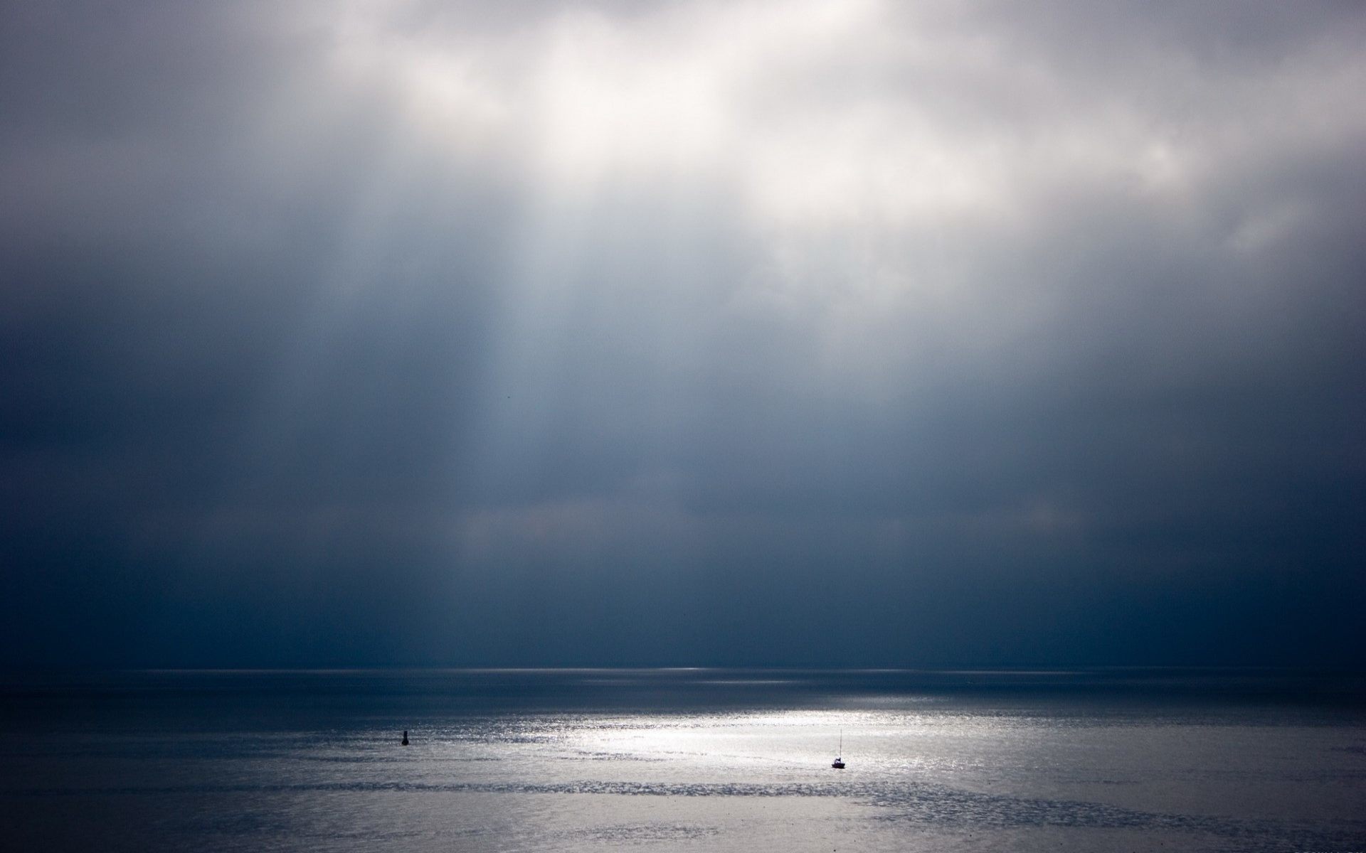 Море