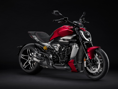 Ducati XDiavel V4