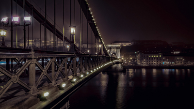 Budapest, Chain Bridge, ночь